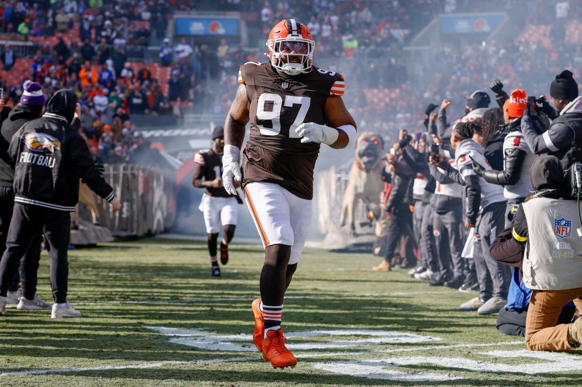 Commanders Bolster Defensive Line With Veteran DT