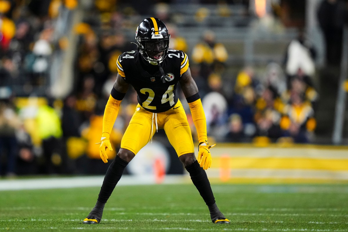 Steelers HC Mike McCarthy Breaks Silence on Joey Porter Jr's Contract Drama