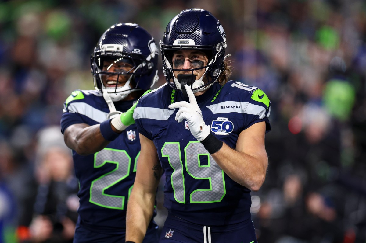 Seahawks Suffer Concerning Injury as Key Super Bowl Contributor Carted Off