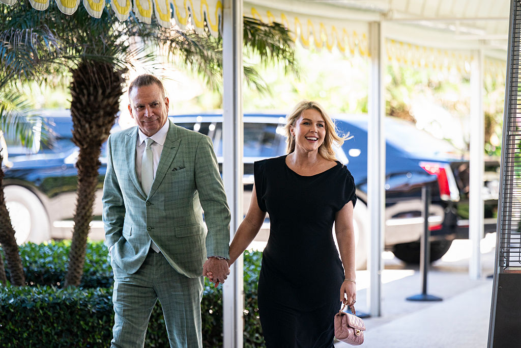 What to Know About Leavitt&rsquo;s Husband Nicholas Riccio Amid White House Exit