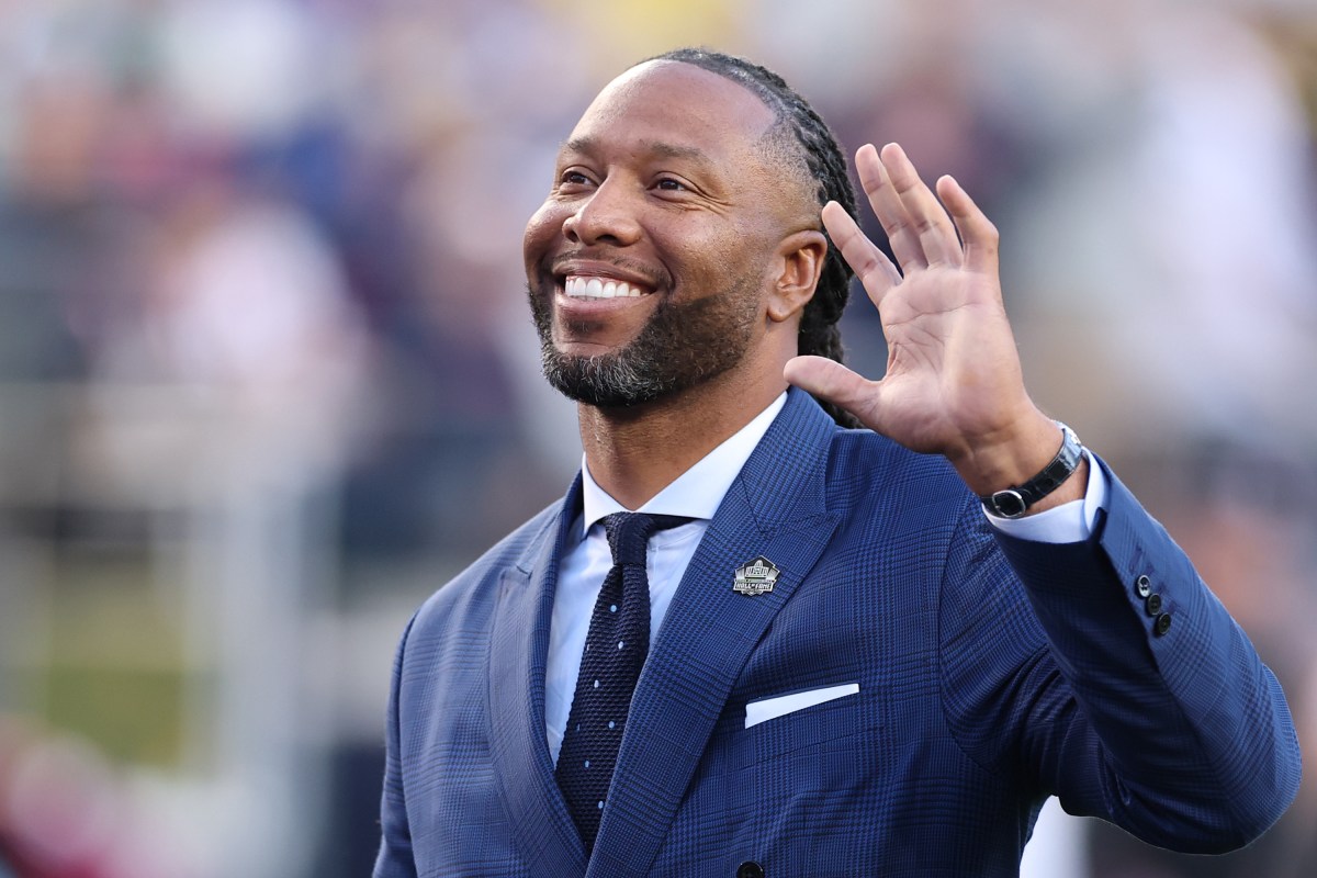 Larry Fitzgerald Refuses to Announce Retirement, Despite Entering Hall of Fame