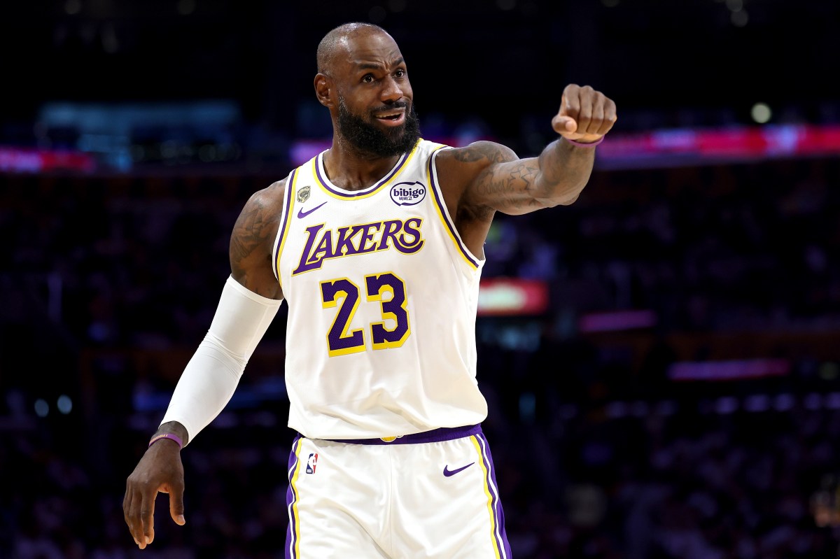 LeBron James and 76ers vs Lakers Is the Perfect NBA Christmas Game