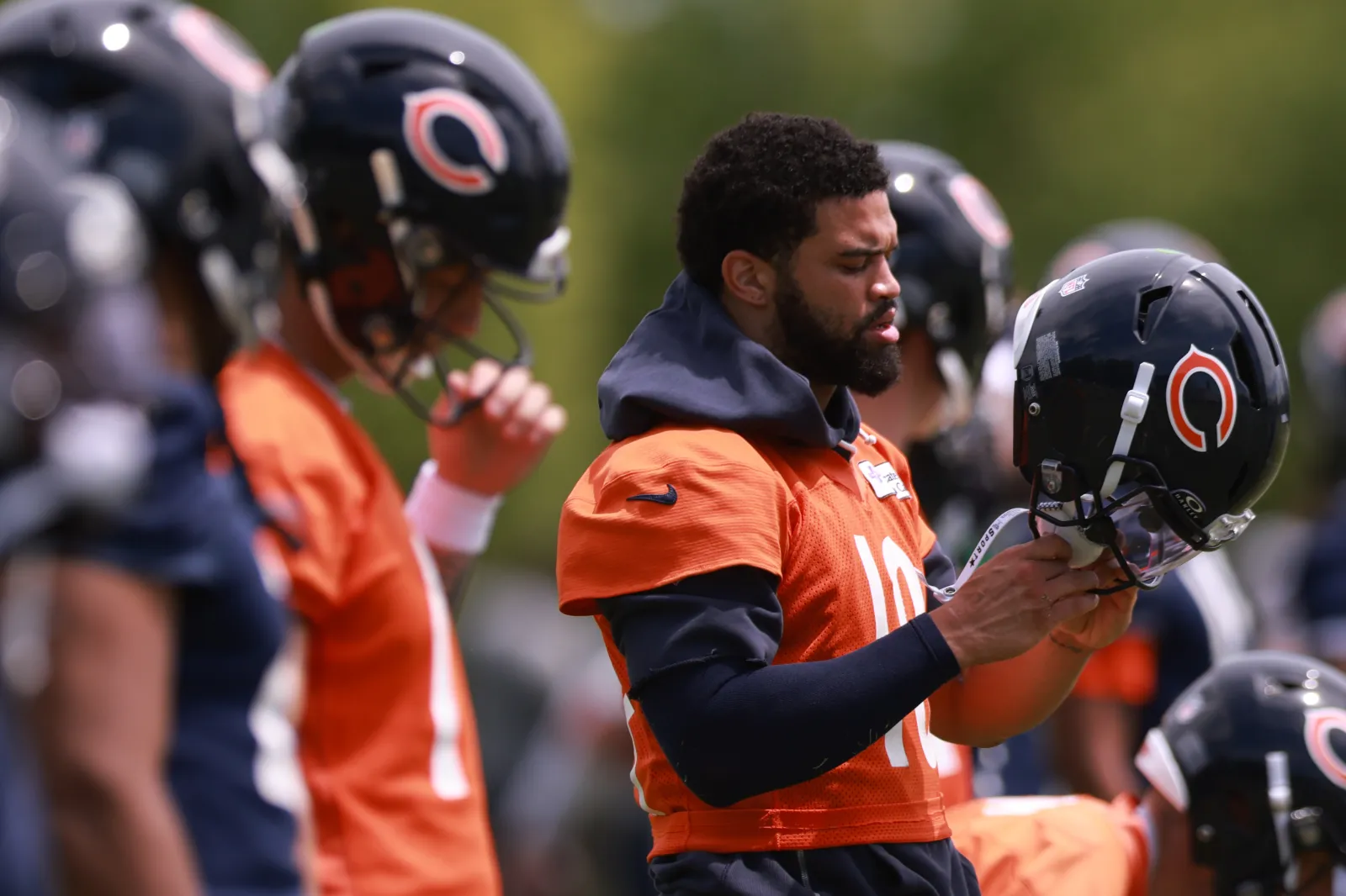  Caleb Williams #18 of the Chicago Bears looks on during a Chicago Bears OTA Offseason Workout at Halas Hall on June 3, 2026 in Lake Forest, Illinois. (Photo by Geoff Stellfox/Getty Images)