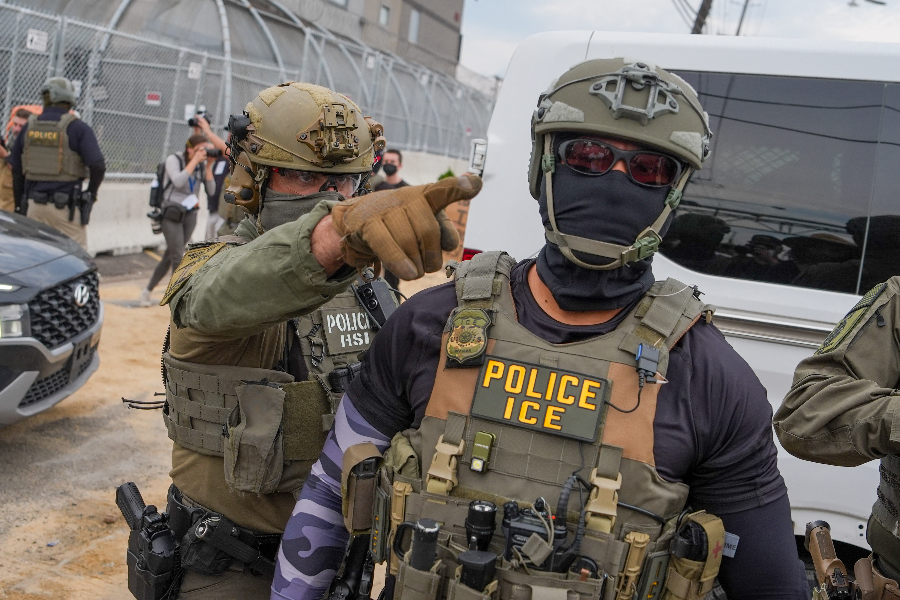 SOLDIER RAP, THE PULSE OF WAR - Newsweek