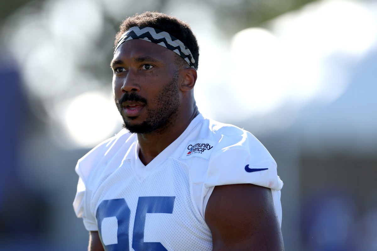 Myles Garrett Misses Rams-Cowboys Joint Practice With Knee Swelling Myles Garrett Misses Rams-Cowboys Joint Practice With Knee Swelling