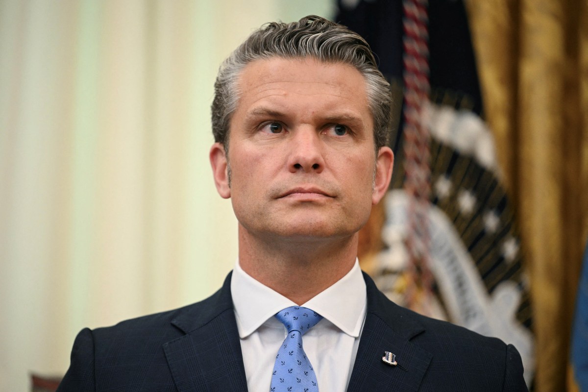 Pete Hegseth Odds of Trump Admin Exit Amid USS Lincoln, Munitions Backlash