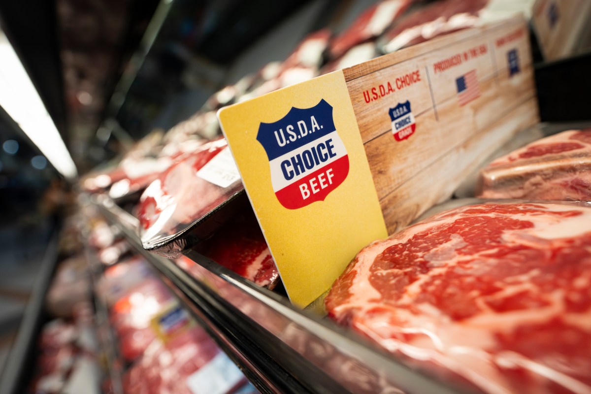 US Beef Prices to Remain High Amid Historic Cattle Shortage