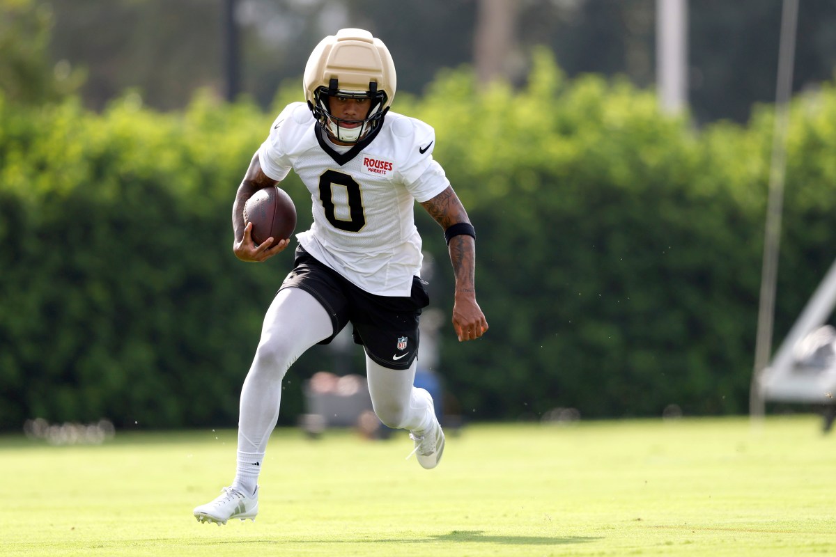 Saints Geniş Alıcısı Jordyn Tyson, Hamstring Sakatlığıyla Antrenmanı Erken Terk Etti