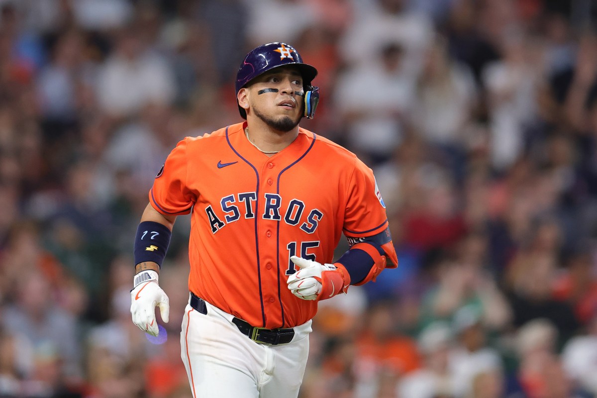 Pirates Urged to Trade for Astros All-Star Infielder