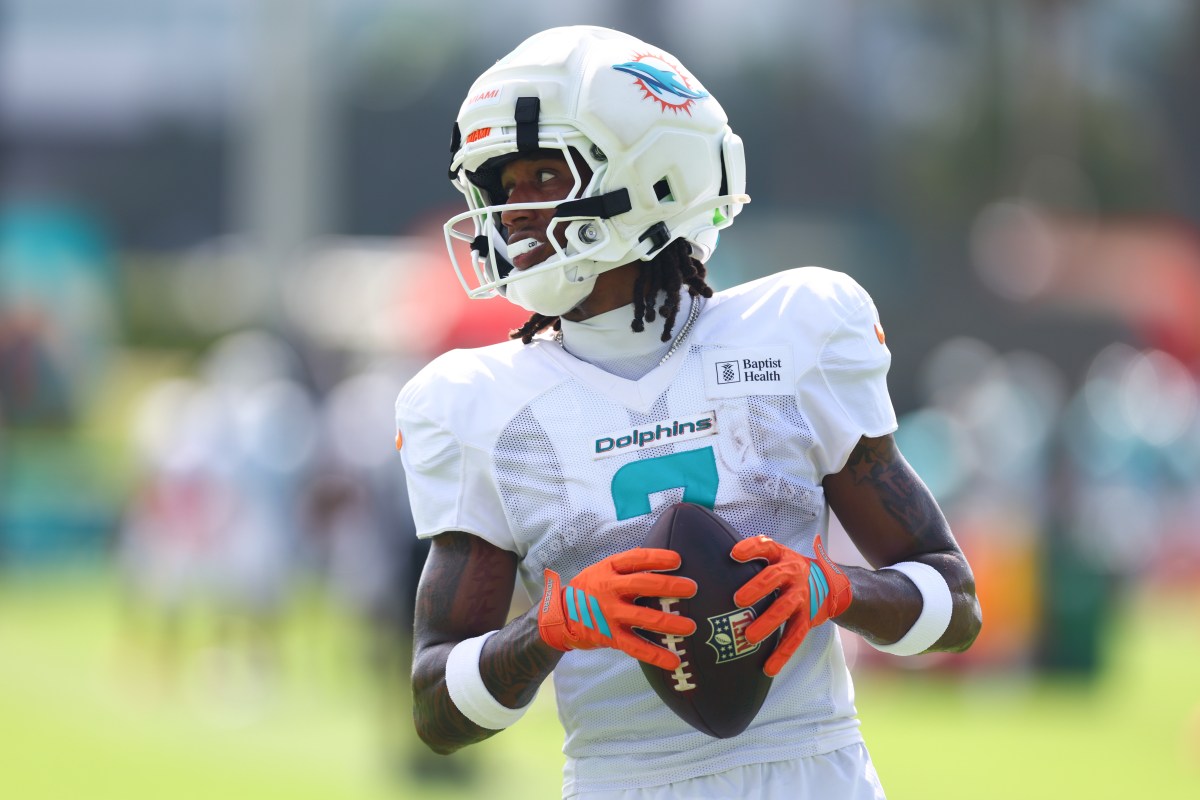 A Look at Early Dolphins Training Camp Highlights A Look at Early Dolphins Training Camp Highlights