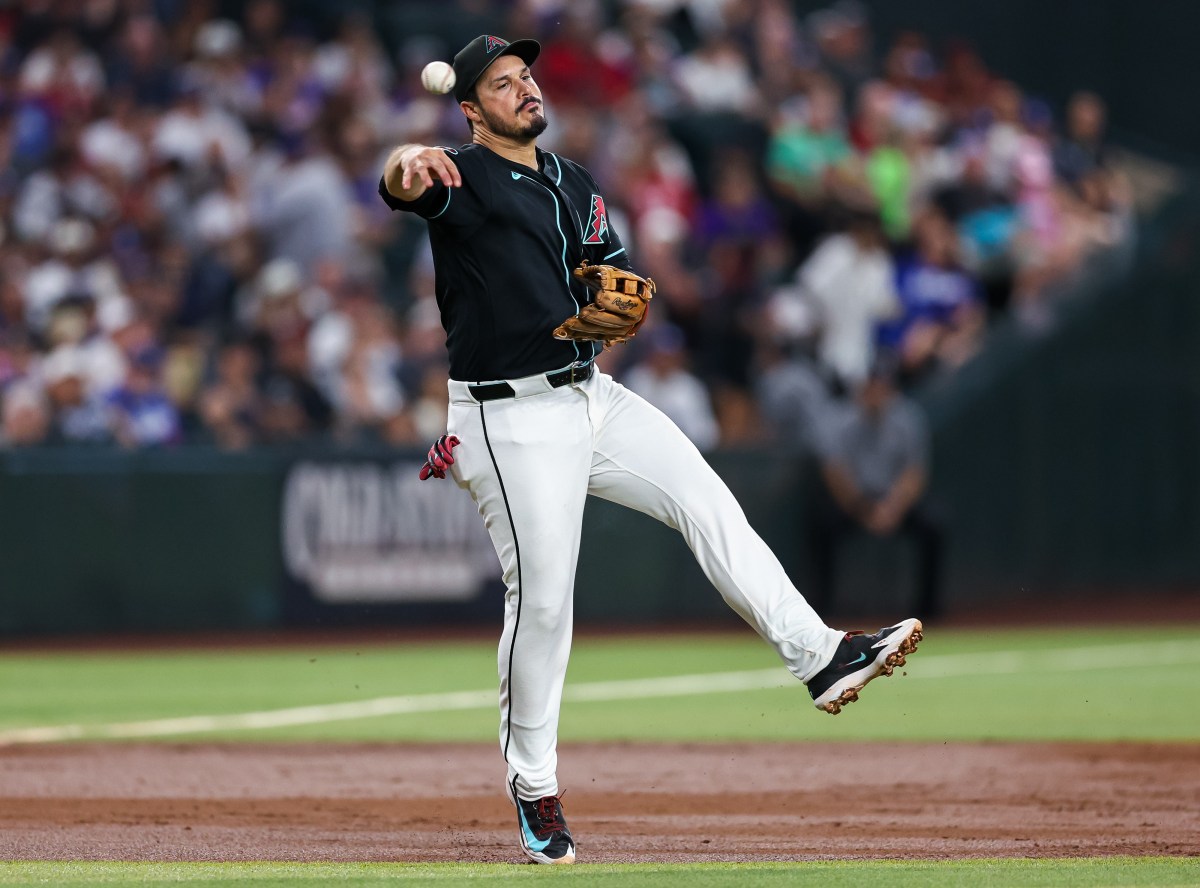 Nolan Arenado MRI Another Blow to Injury-Ravaged Diamondbacks