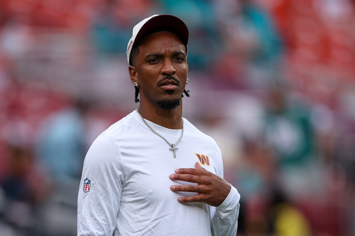 Commanders Coach Gives Status Update on Jayden Daniels, Rachaad White vs Lions