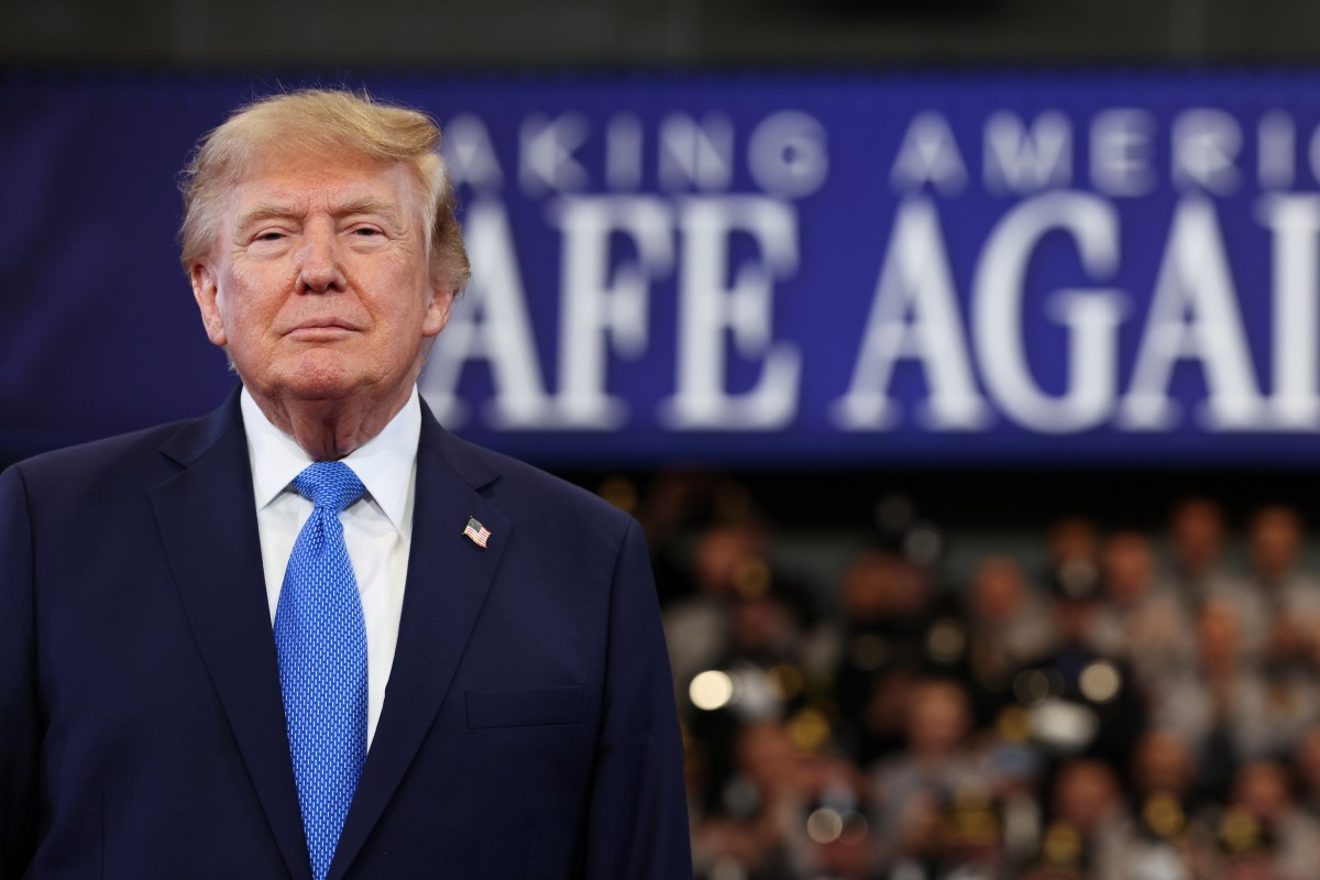 Trump's Approval Rating Is Bad for Republicans. Democrats May Still Lose