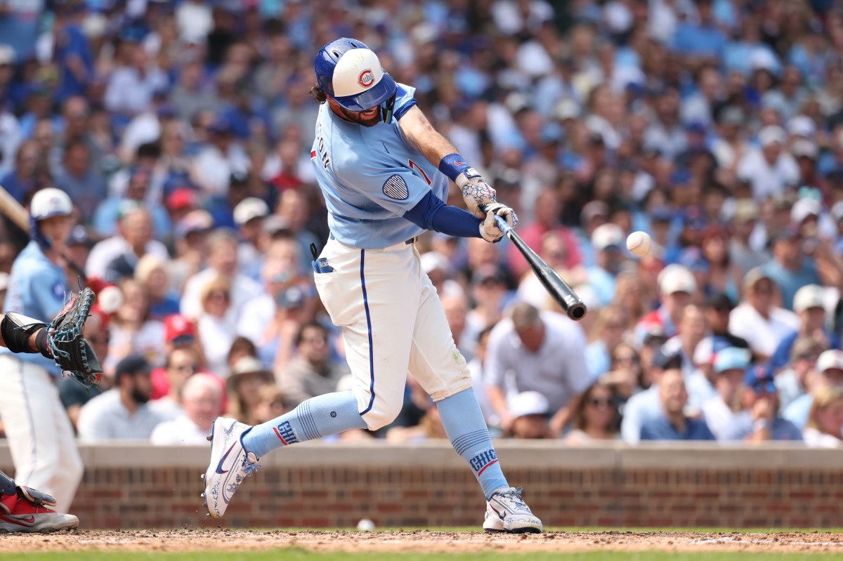 Cubs to Place Star Shortstop on Injured List