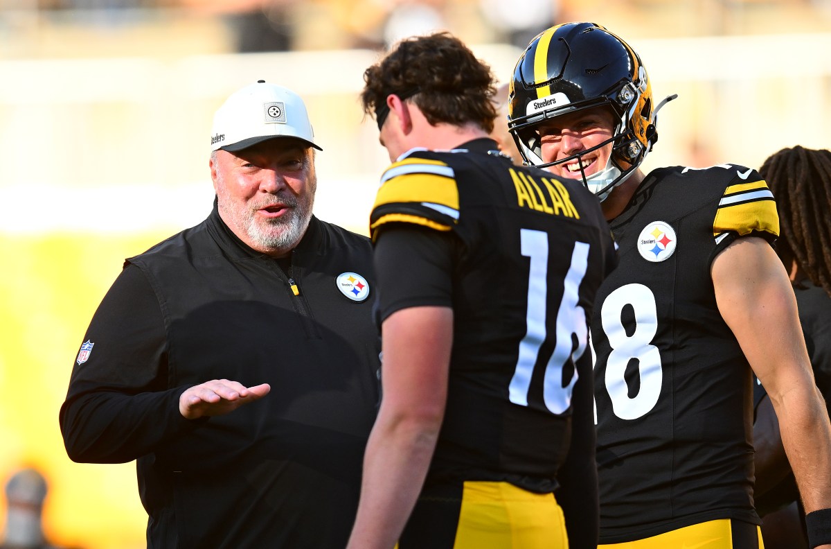 Ex-Steeler Reveals Which QB He Believes is Odd Man Out in Pittsburgh