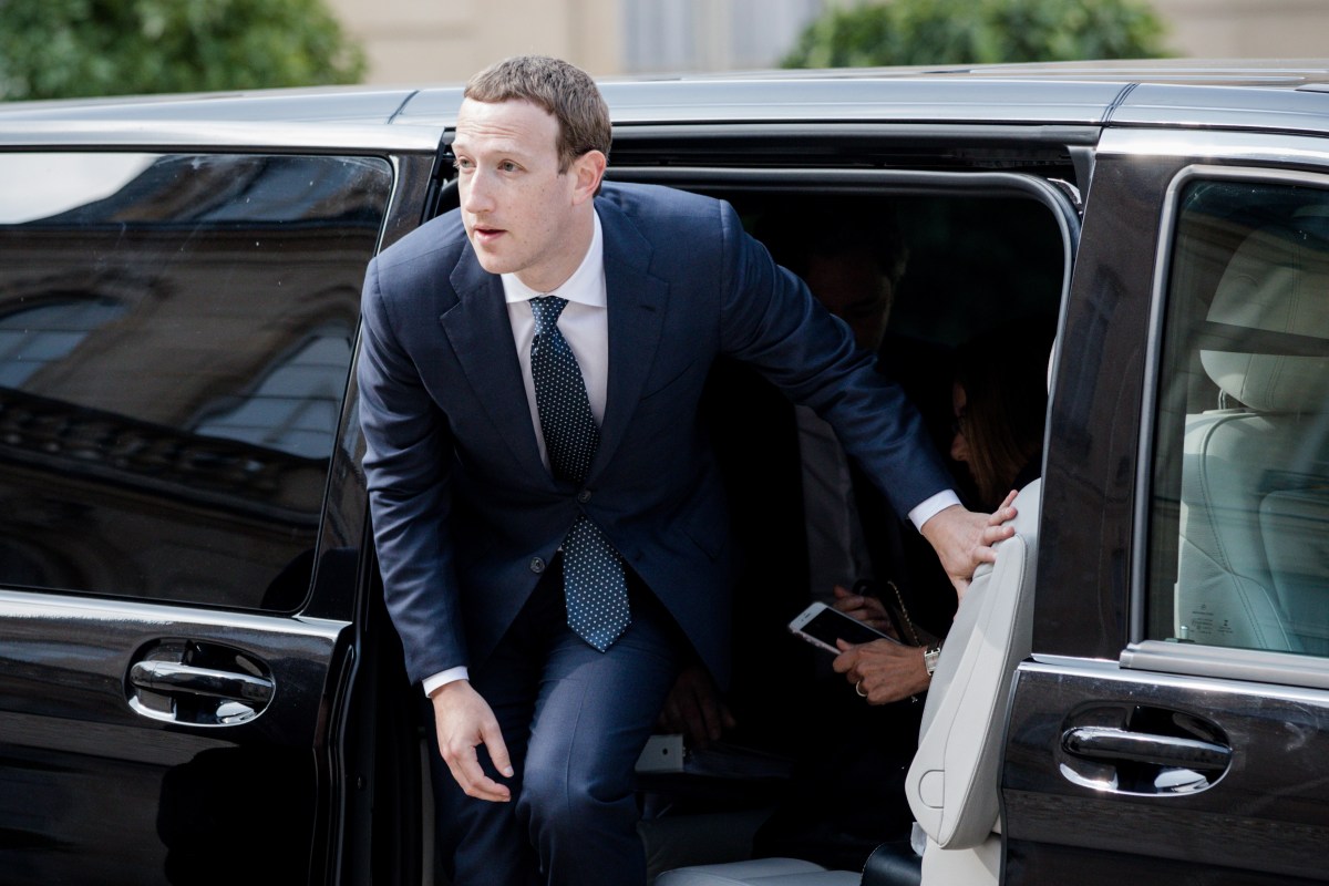 Did Mark Zuckerberg's Yacht Ignore Call for Help? What Coast Guard Says