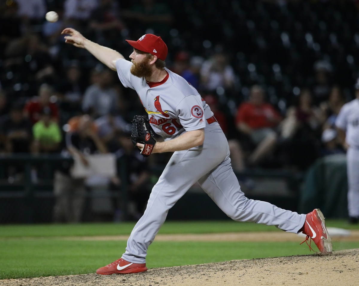 Red Sox Sign 9-Year MLB Veteran Pitcher