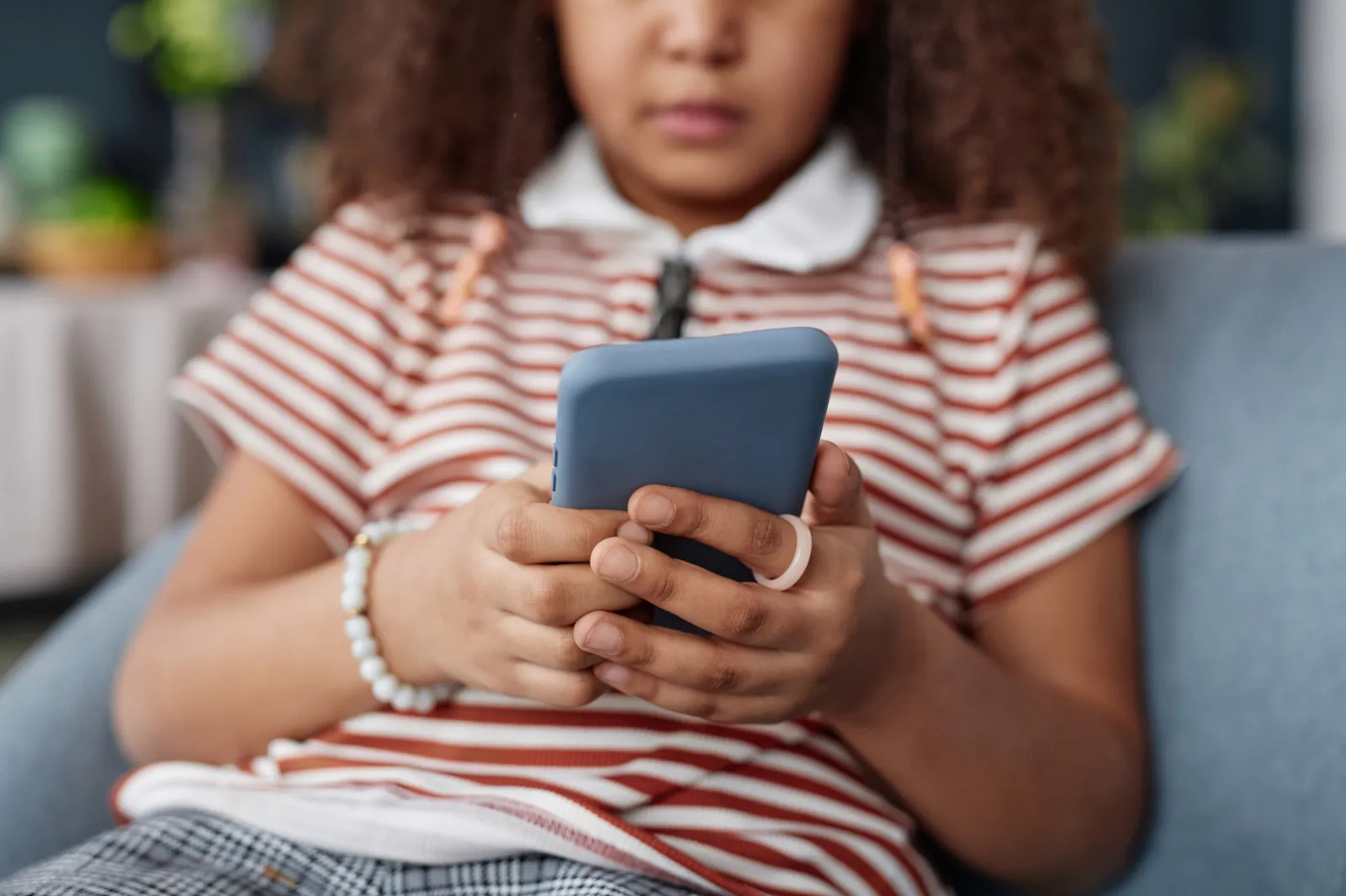 Kids Who Joined Social Media Earlier Had Lower Test Scores, Study Finds