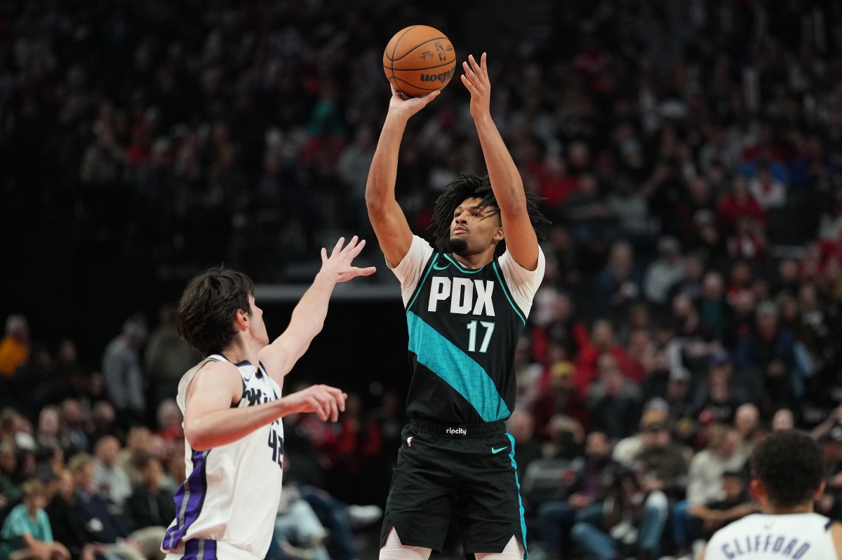 Trail Blazers Guard Out For Six Months With Torn Meniscus