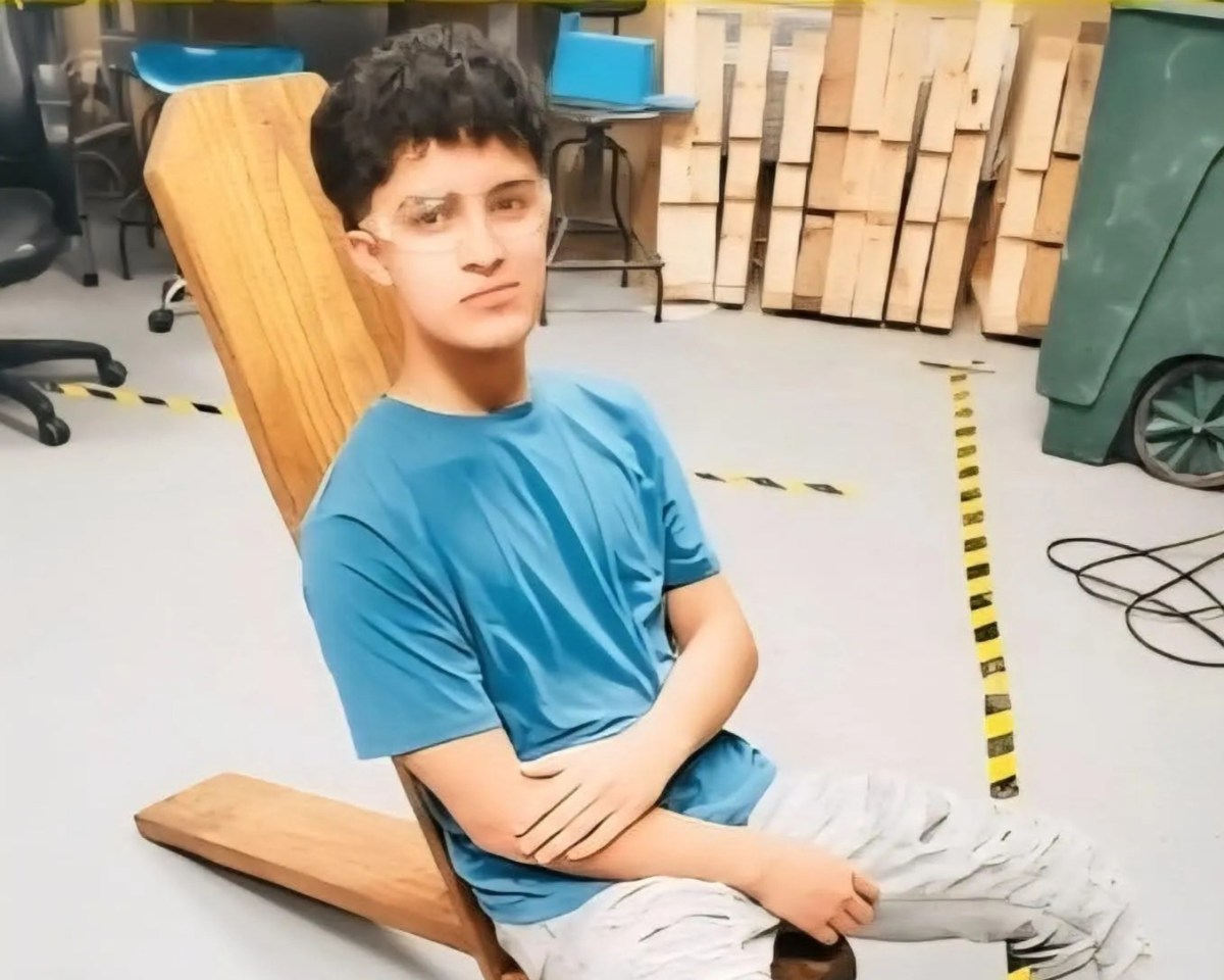 ICE Detains Teen After Speeding Stop—Now His Green Card Process Is In Limbo