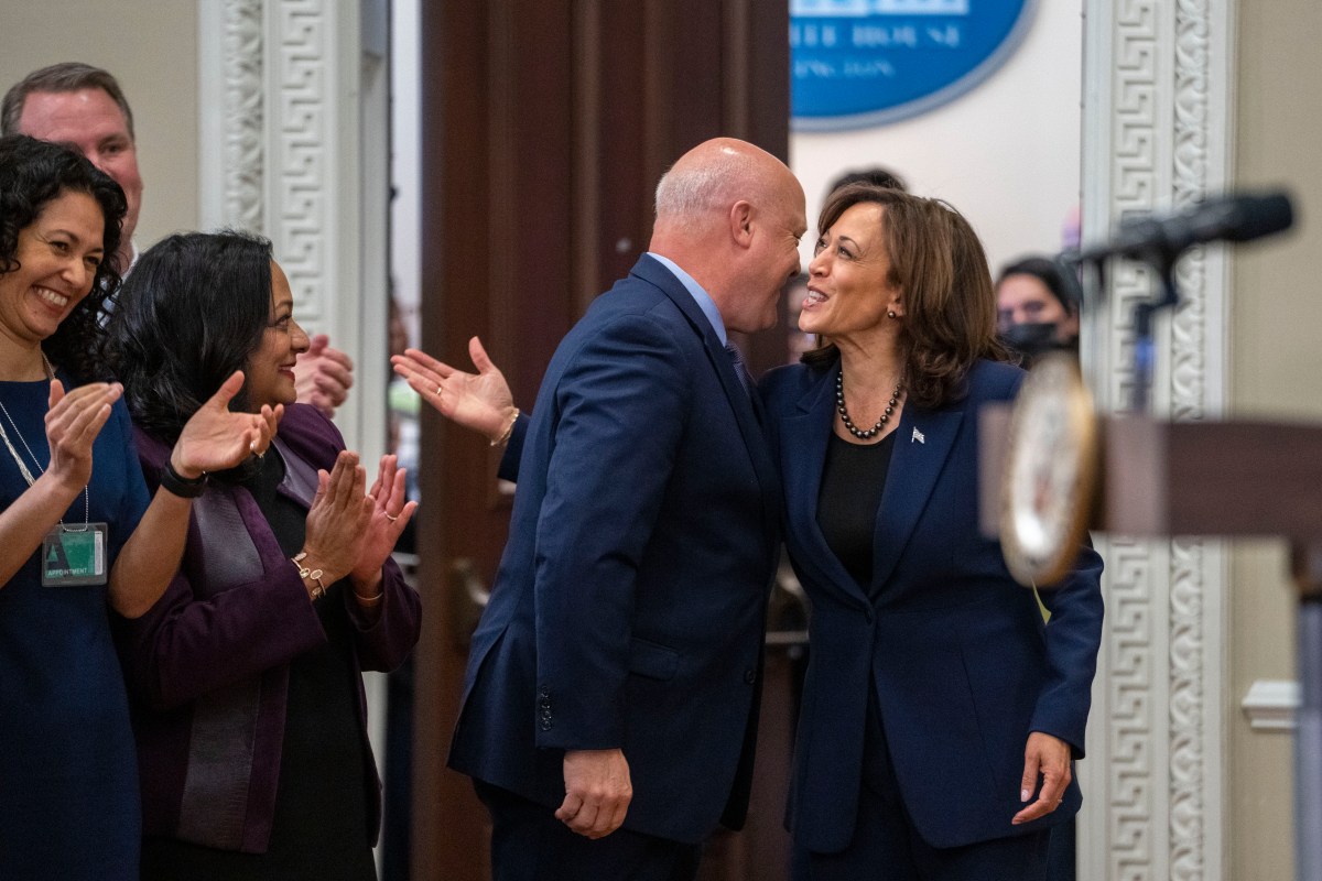 Kamala Harris' Former Campaign Chair Won't Commit to Backing Her in 2028