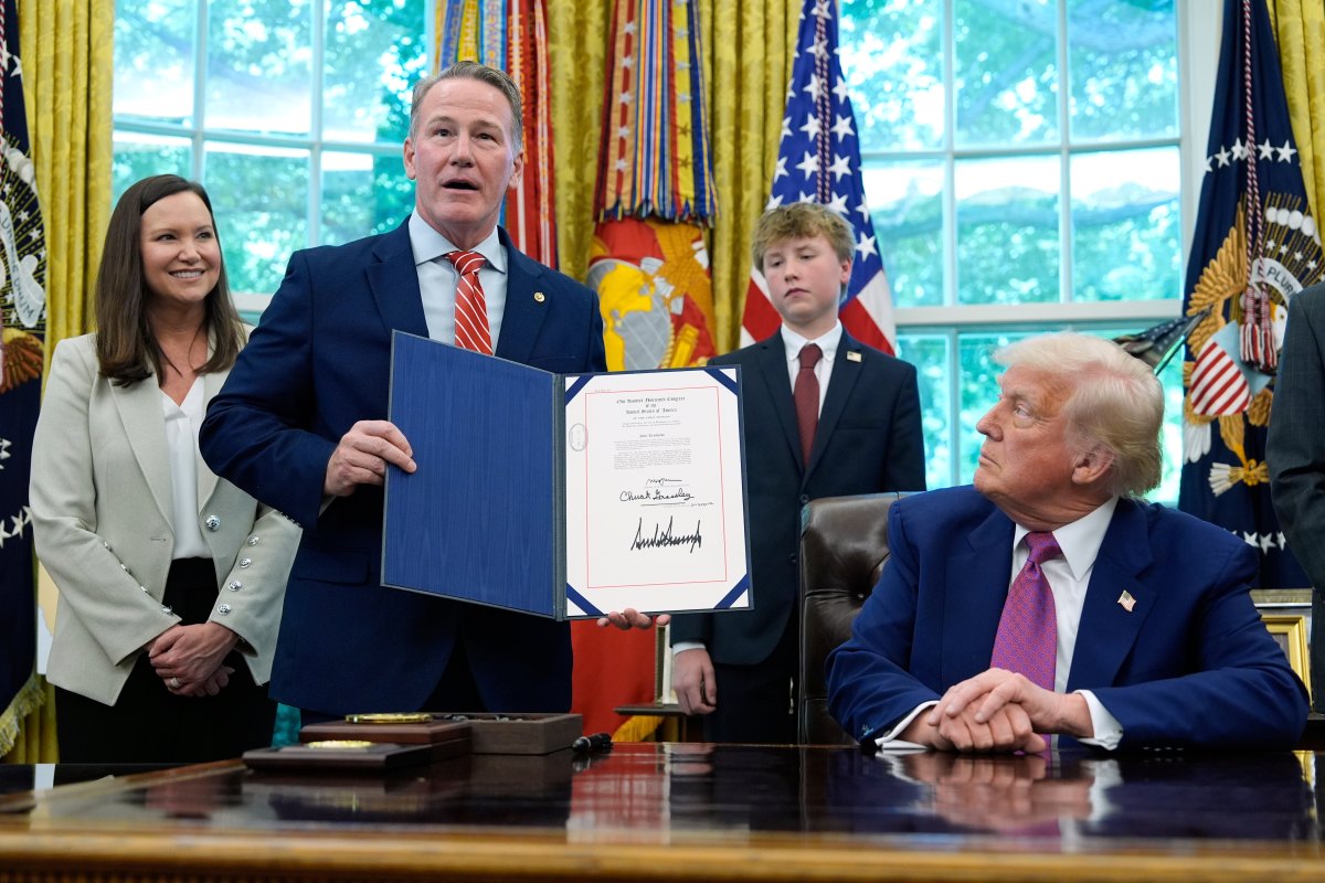 Will Trump's Ohio Visit Rescue Jon Husted? What Polling Data Shows