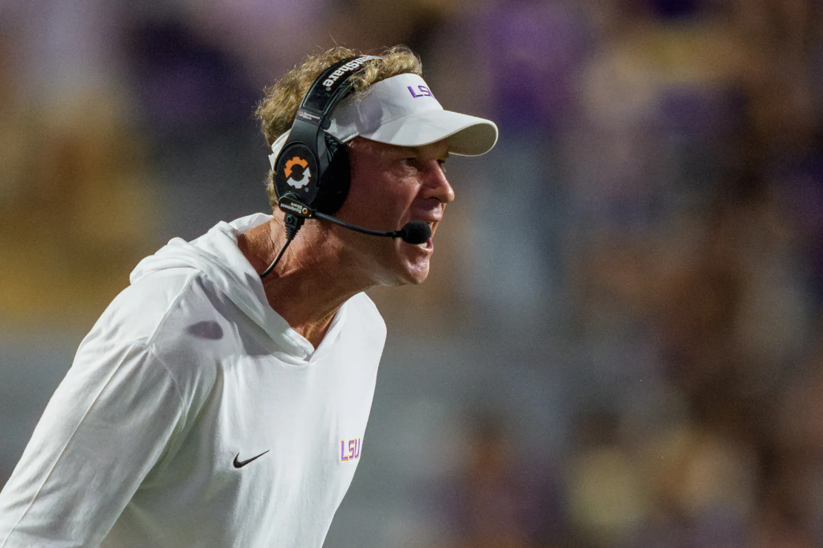 Image for article: Lane Kiffin Met With Boos, Taunts in Return to Ole Miss as LSU Coach
