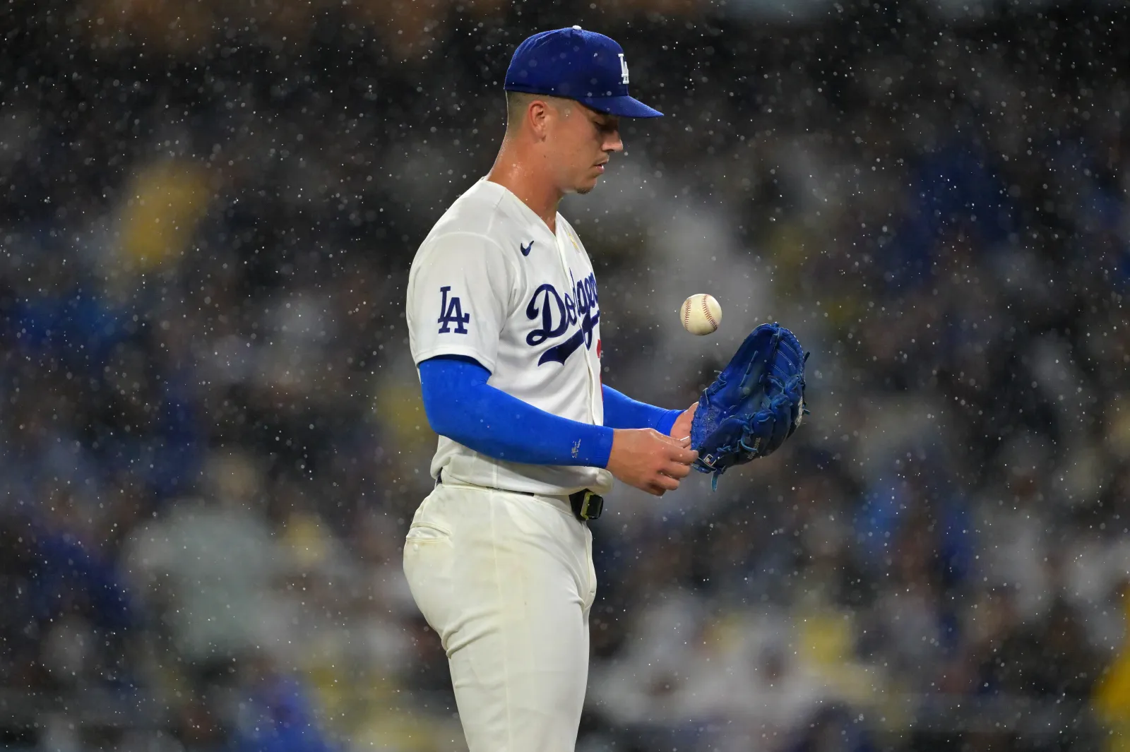 Bobby Miller #28 of the Los Angeles Dodgers prepares to pitch in the sixth inning against the Washington Nationals at Dodger Stadium on September 6, 2026 in Los