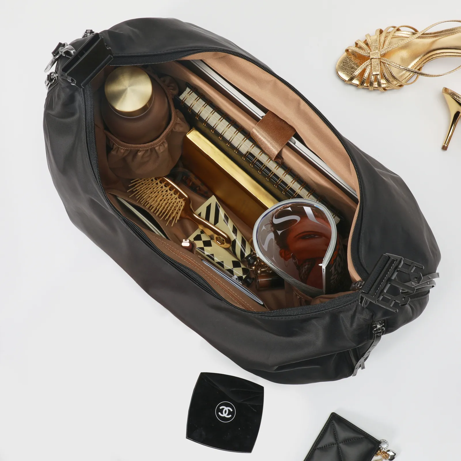 A Bag for Every Mom: The Coco Rocha x Baggallini Super Bagg