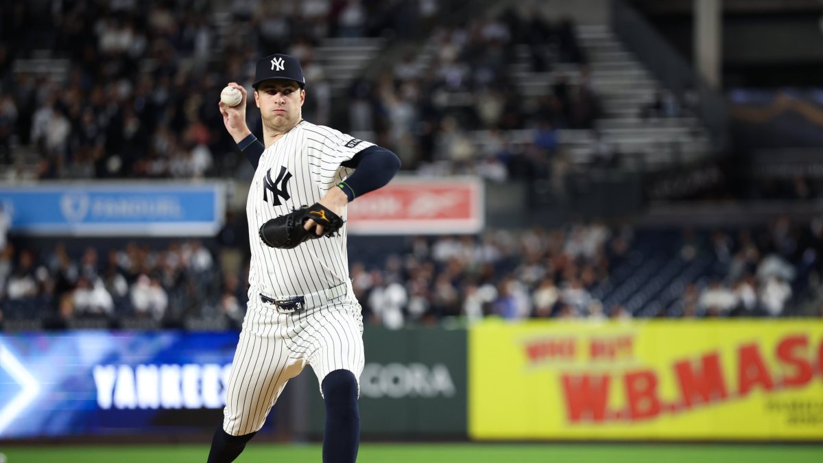 Kam Şlittler pərəstişkarlarla olan mübahisəsini Yankees-Red Sox matçından əvvəl açıkladı