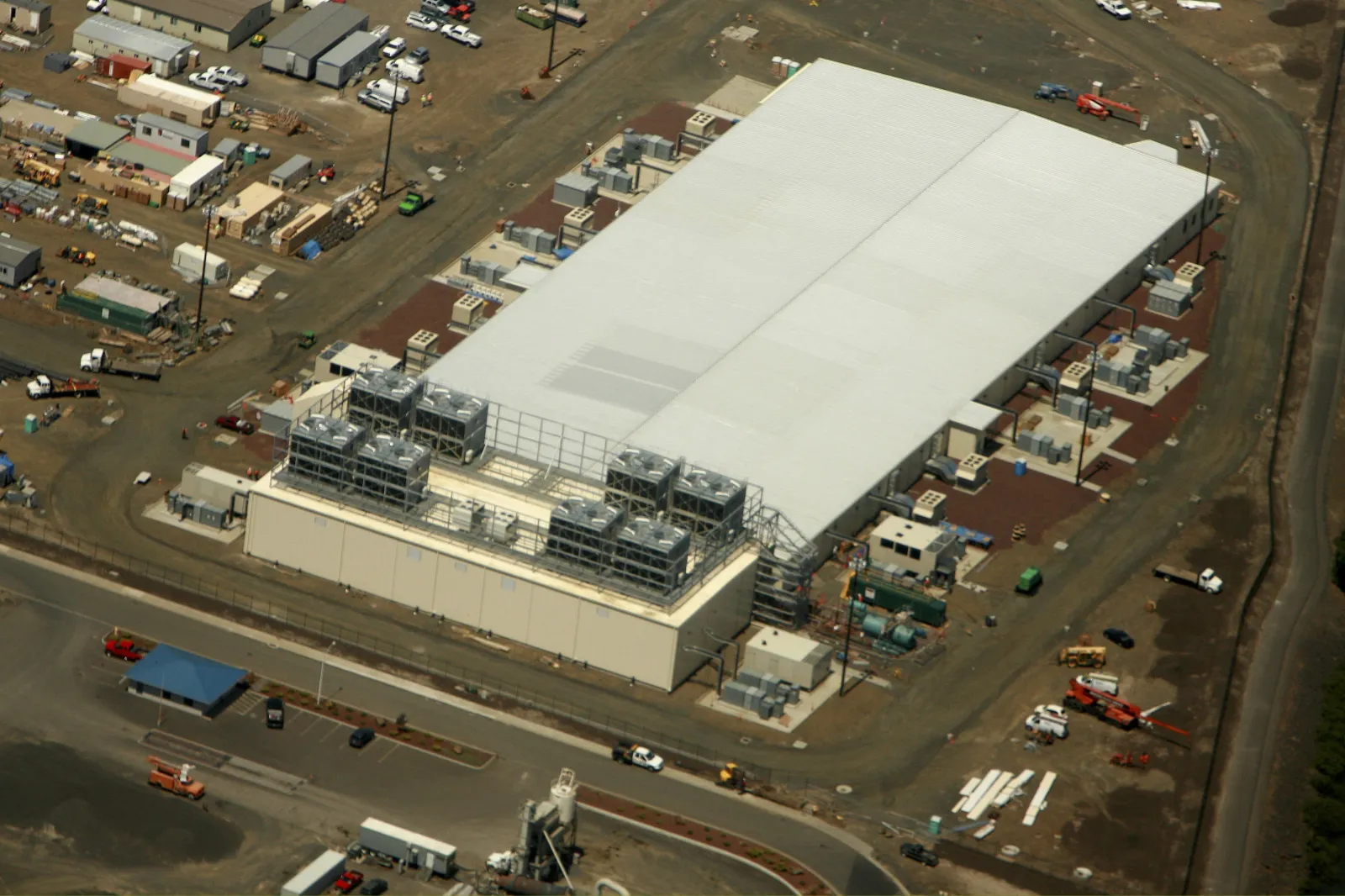 Google data center, aerial photo, The Dalles, Oregon