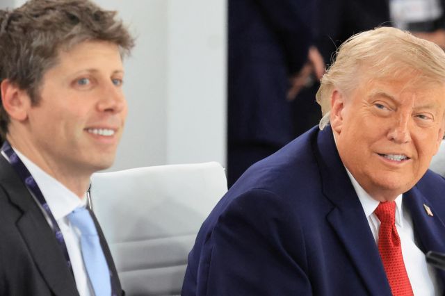 US President Donald Trump (C) and Open AI CEO Sam Altman (L) react during a working lunch meeting of G7 members, partner countries, and artificial intelligence business leaders as part of the G7 summit, in Evian, eastern France, on June 17, 2026.