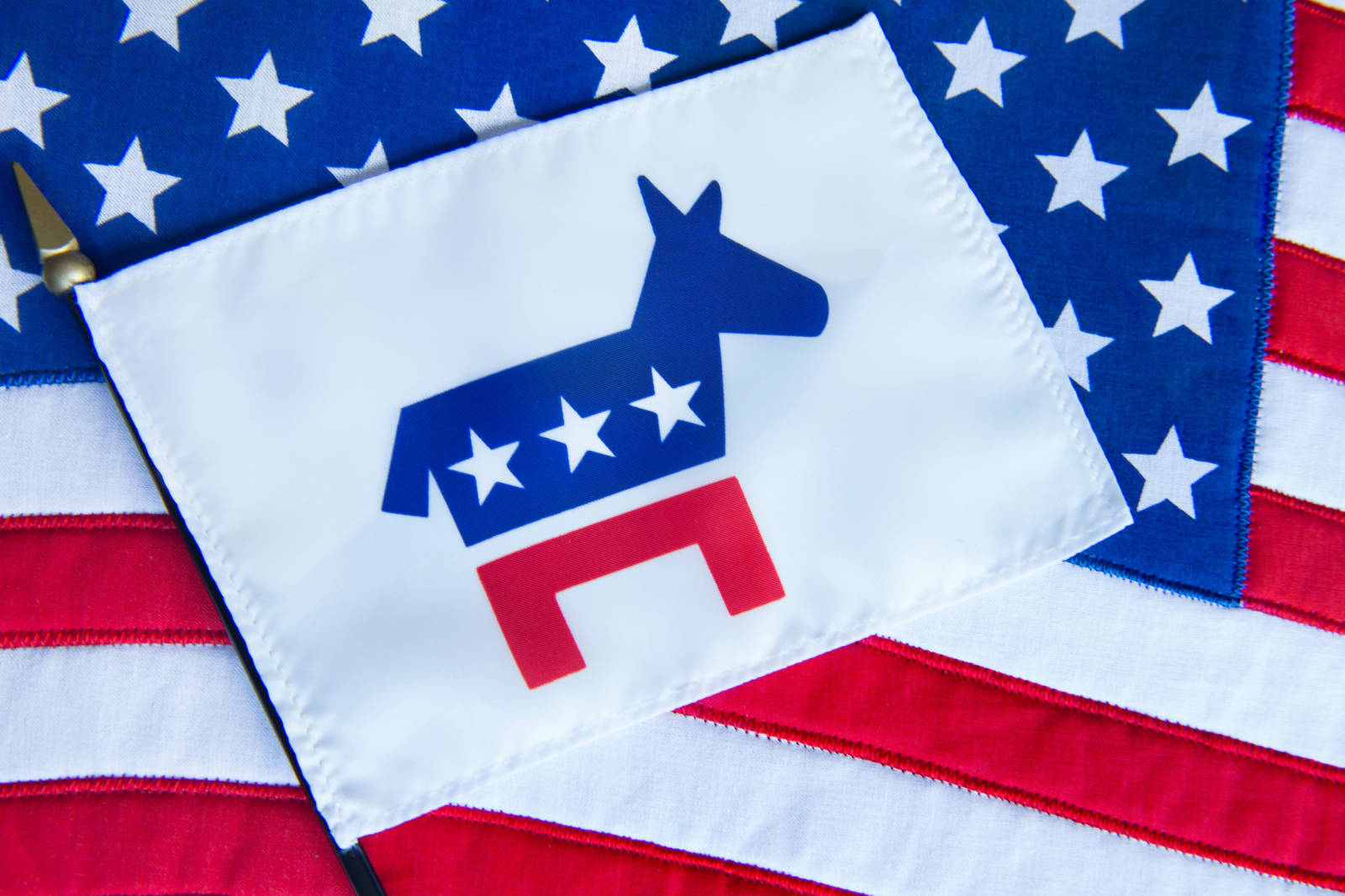 newsweek.com - Sam Stevenson - Democrats take lead on economy for first time in almost 9 years