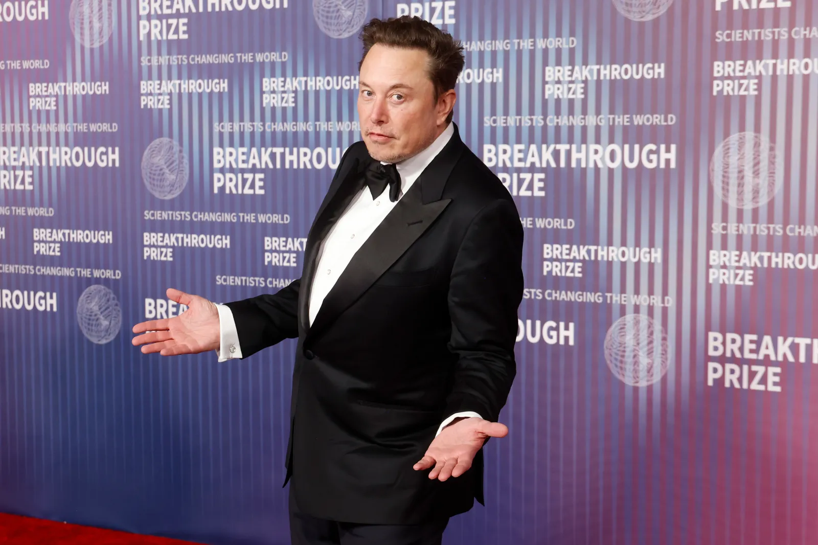 Elon Musk attends the 2024 Breakthrough Prize Ceremony at Academy Museum of Motion Pictures on April 13, 2024 in Los Angeles, California.