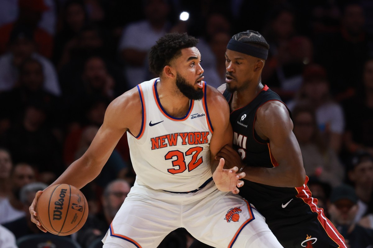 Karl-Anthony Towns-un atası Jimmy Butler-ə qarşı sərt açıqlama verib