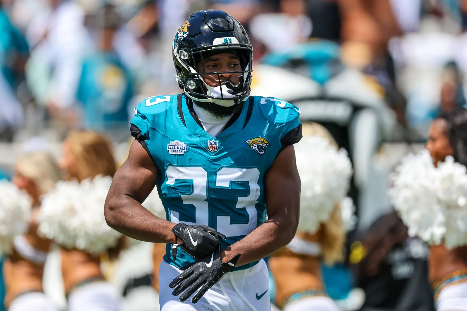 Bhayshul Tuten Quietly Matches Jahmyr Gibbs in Surprising Week 1 Stat