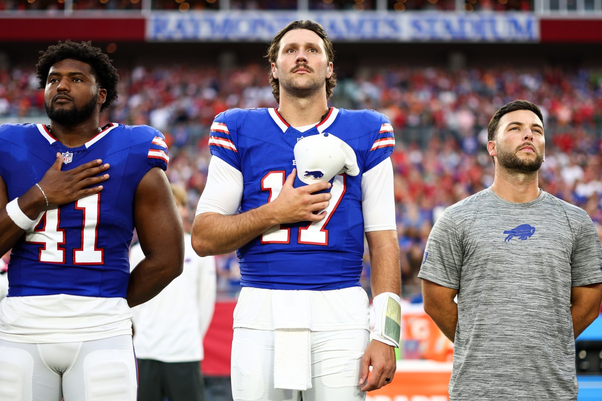 Bills’ National Anthem Decision Met With Resistance From Fans
