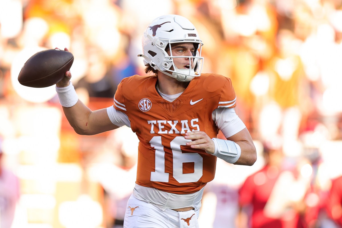 Texas Gets Major Injury News on Top Arch Manning Weapon Before Facing Tennessee