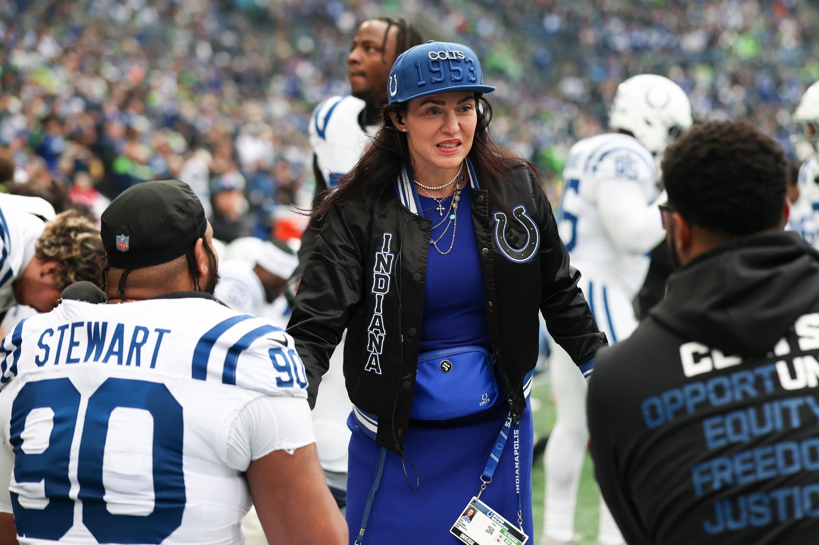 Colts TE Rips Media Obsessing Over Female Owner’s Presence on Sidelines