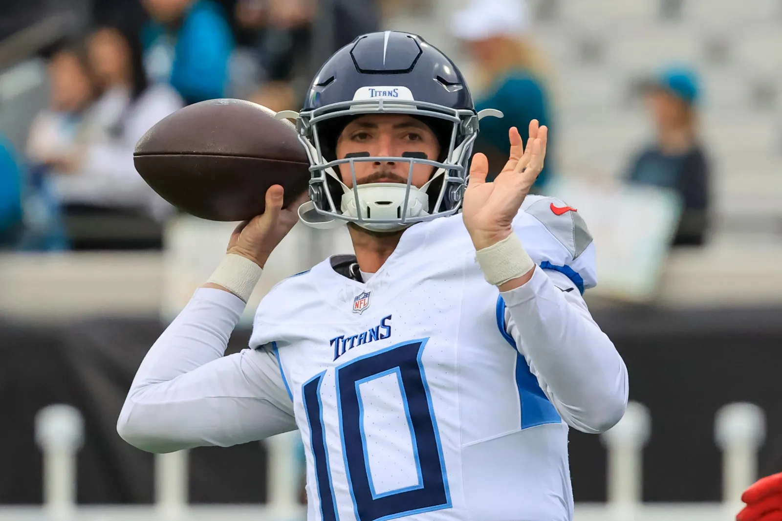 Brandon Allen #10 of the Tennessee Titans.