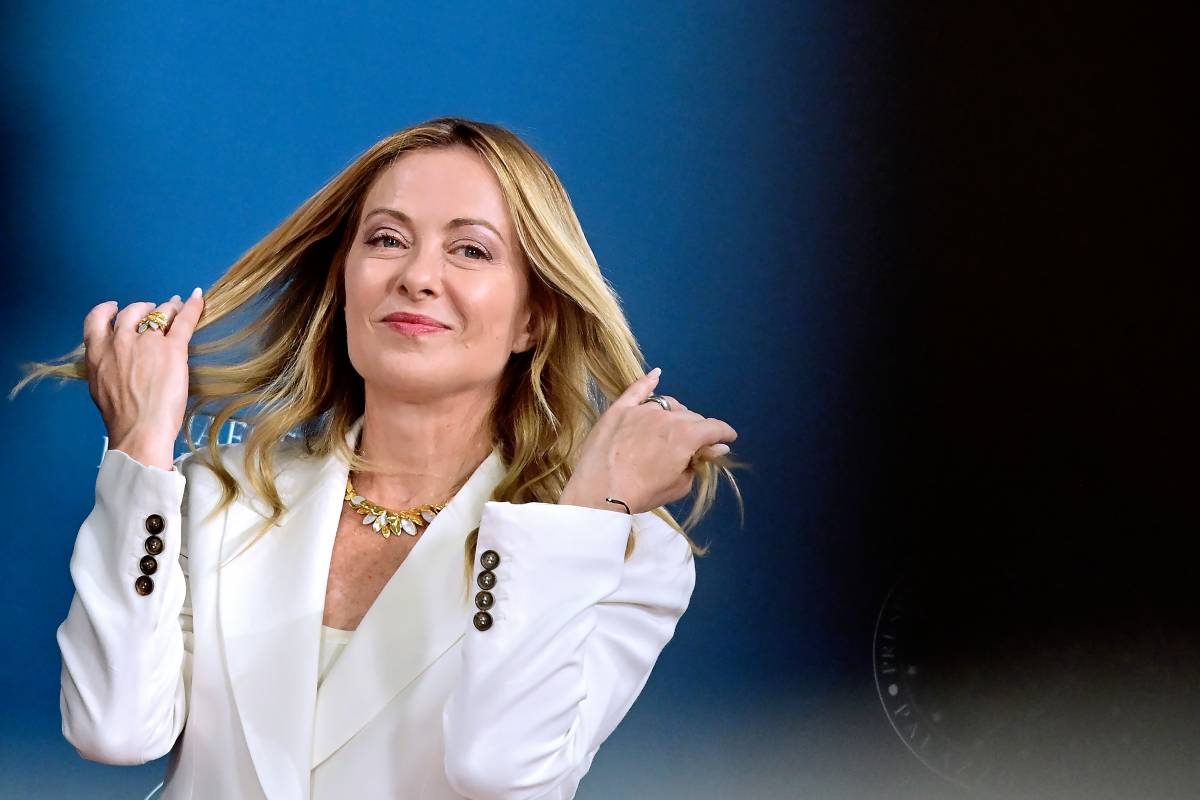 Meloni, Trump'tan Kopuşla Tarihe Geçti: Savaş Sonrası En Uzun Görevdeki Başbakan