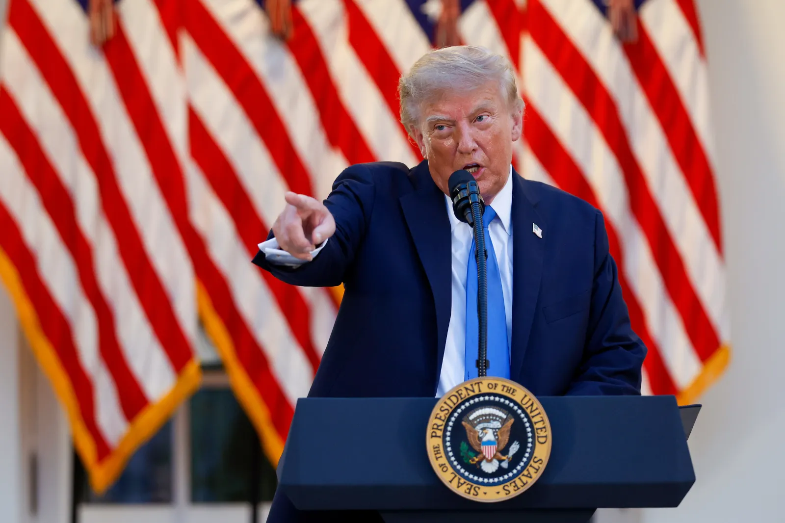 Image for article: Trump Targets Bombardier, Aircraft Loved by Wealthy Americans