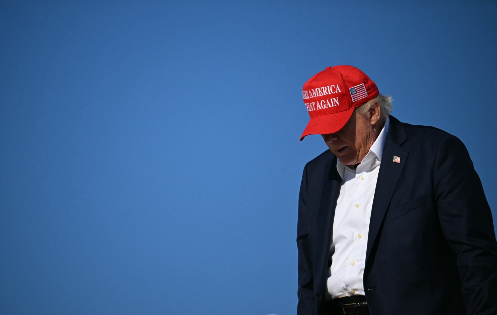 newsweek.com - Shane Croucher - Oil above $100 puts Trump on two timers before the midterms