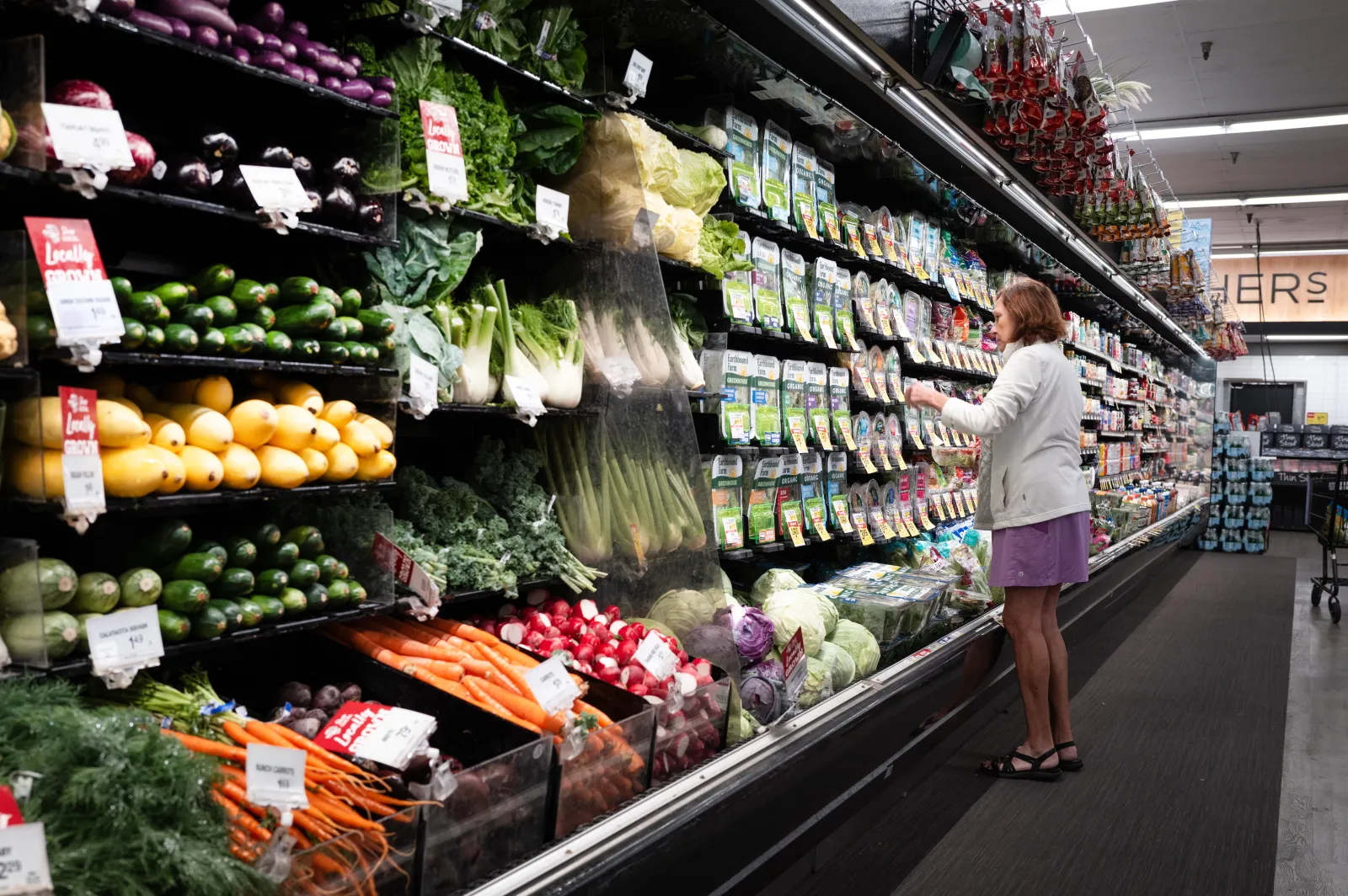 Produce is offered for sale at a grocery store on September 10, 2026, in Chicago, Illinois.