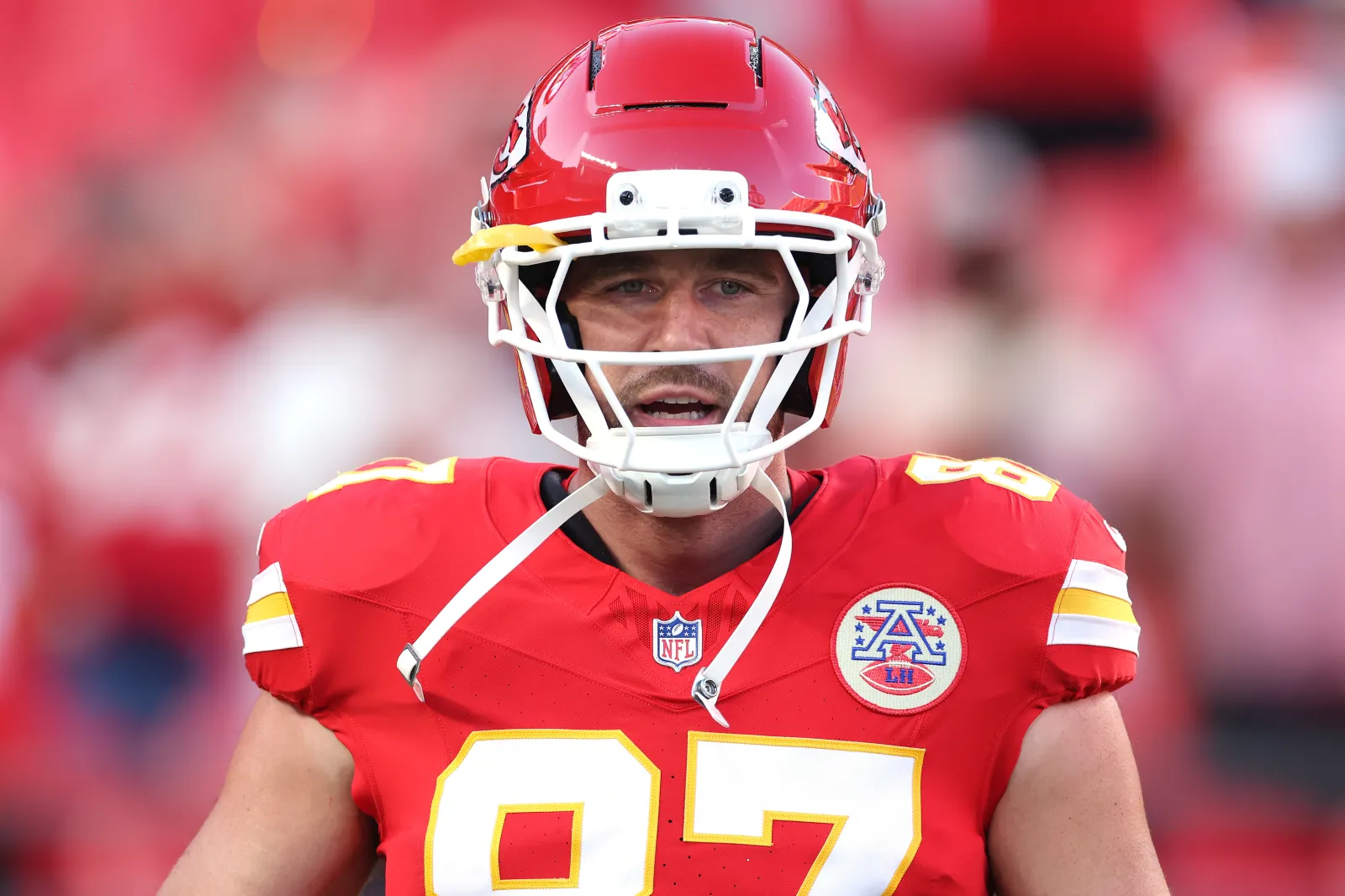 Travis Kelce reacts during Chiefs game against Broncos