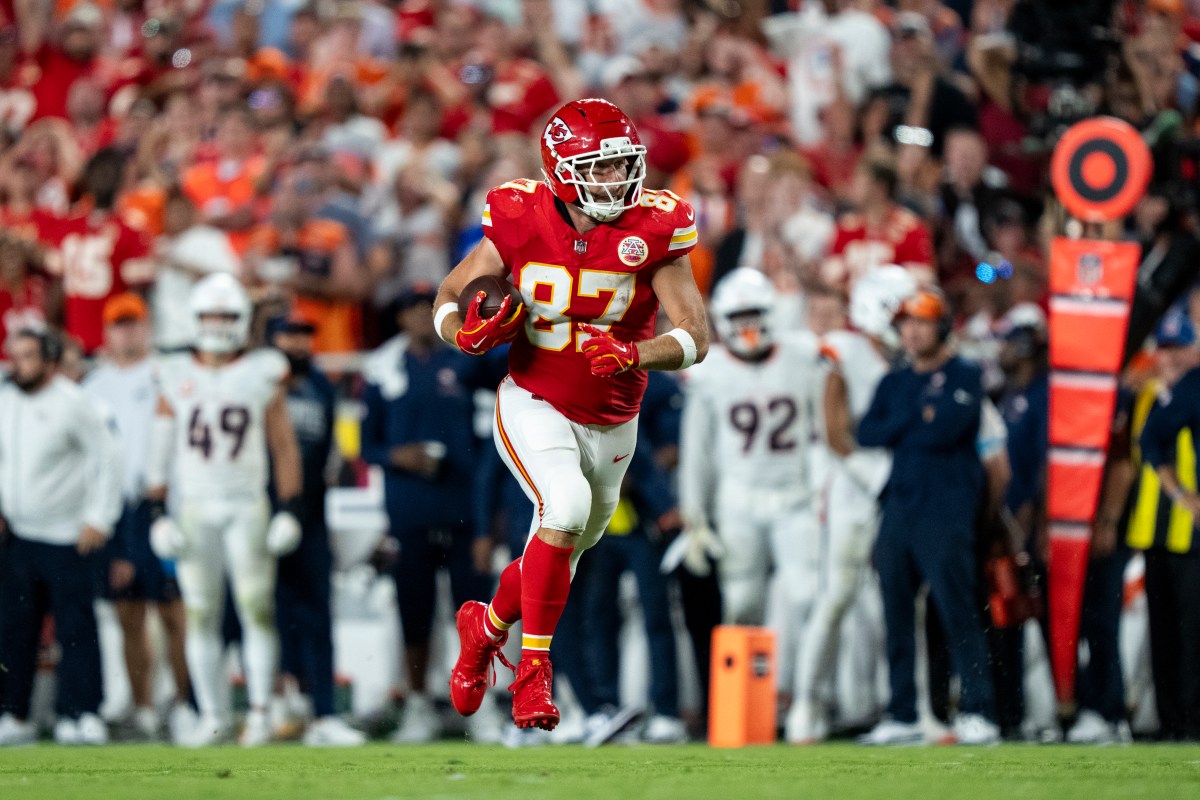 Travis Kelce Gifts Record-Breaking Jersey to Teammate With Heartfelt Message