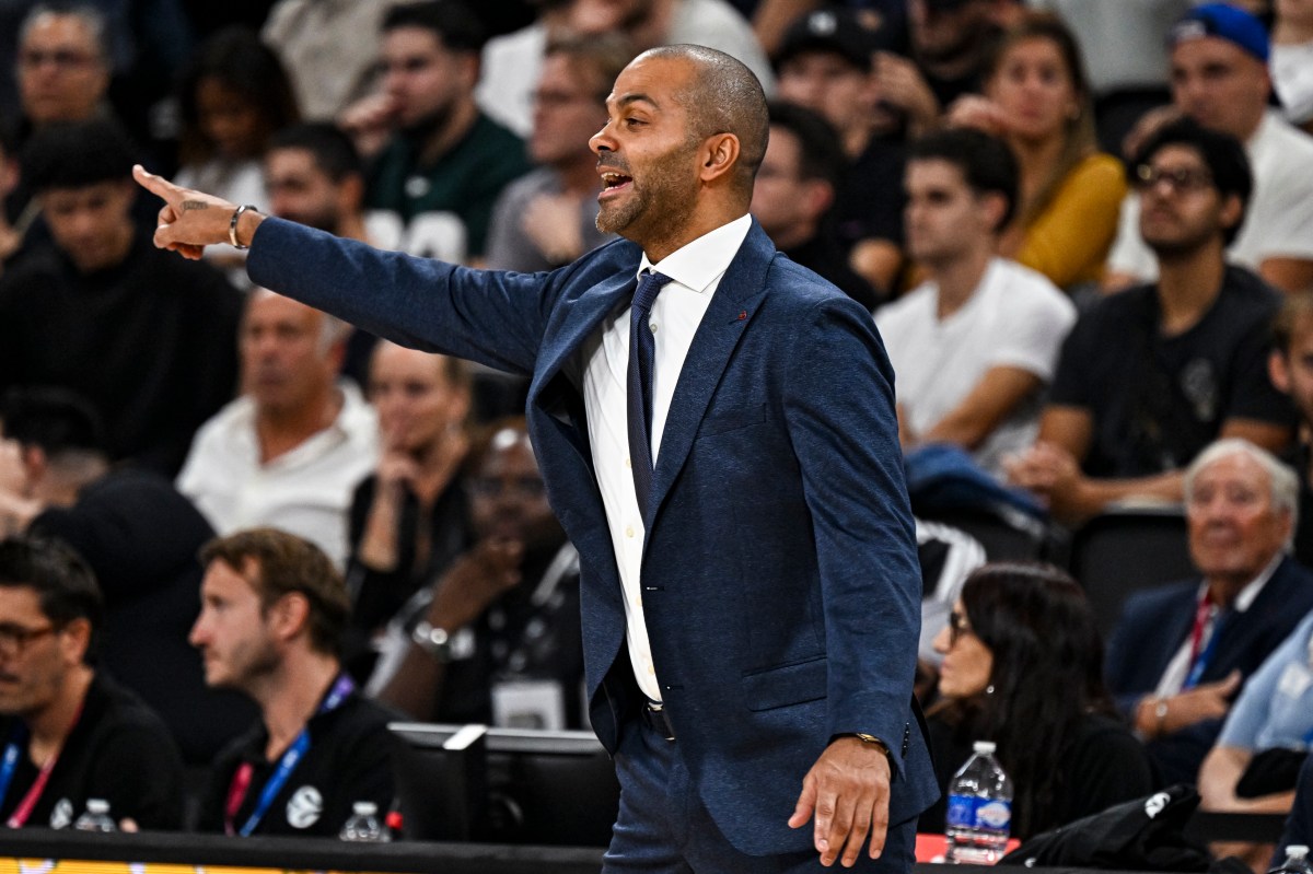 Tony Parker Goes Viral With Fiery Speech, Reminding Spurs Fans of the Past