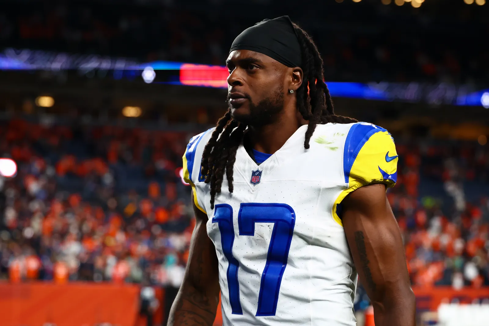 Los Angeles Rams wide receiver Davante Adams leaves field after loss to Denver Broncos in SNF