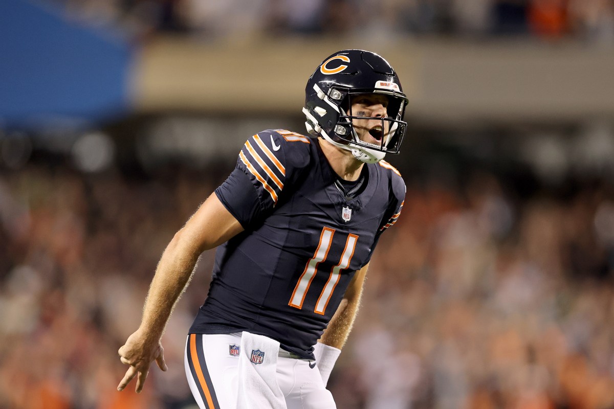 Bears’ Case Keenum Fires Up Locker Room With Postgame Speech After ‘MNF’ Win