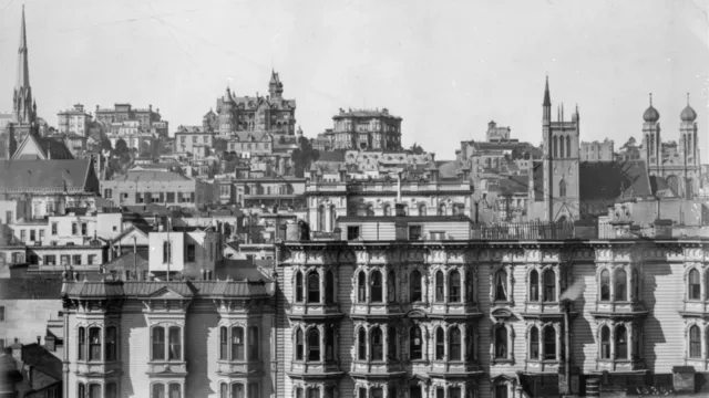 A view of Nob Hill before 1906.